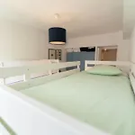 Grand Ideal Famille, Proche Plage, Bon Emplacement Pour Visiter La Cote D'azur 아파트 *