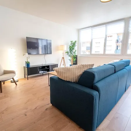 Apartamento Grand Idéal Famille, Proche Plage, Bon Emplacement Pour Visiter La Côte D'azur Nice