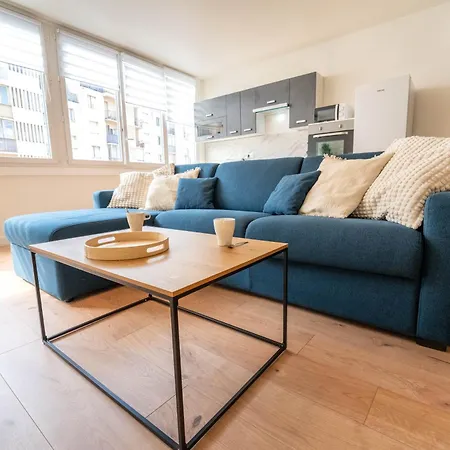 아파트 Grand Ideal Famille, Proche Plage, Bon Emplacement Pour Visiter La Cote D'azur 니스